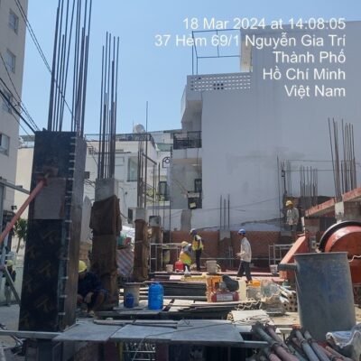 Công tác đổ bê tông cột tầng trệt công trình Bình Thạnh!